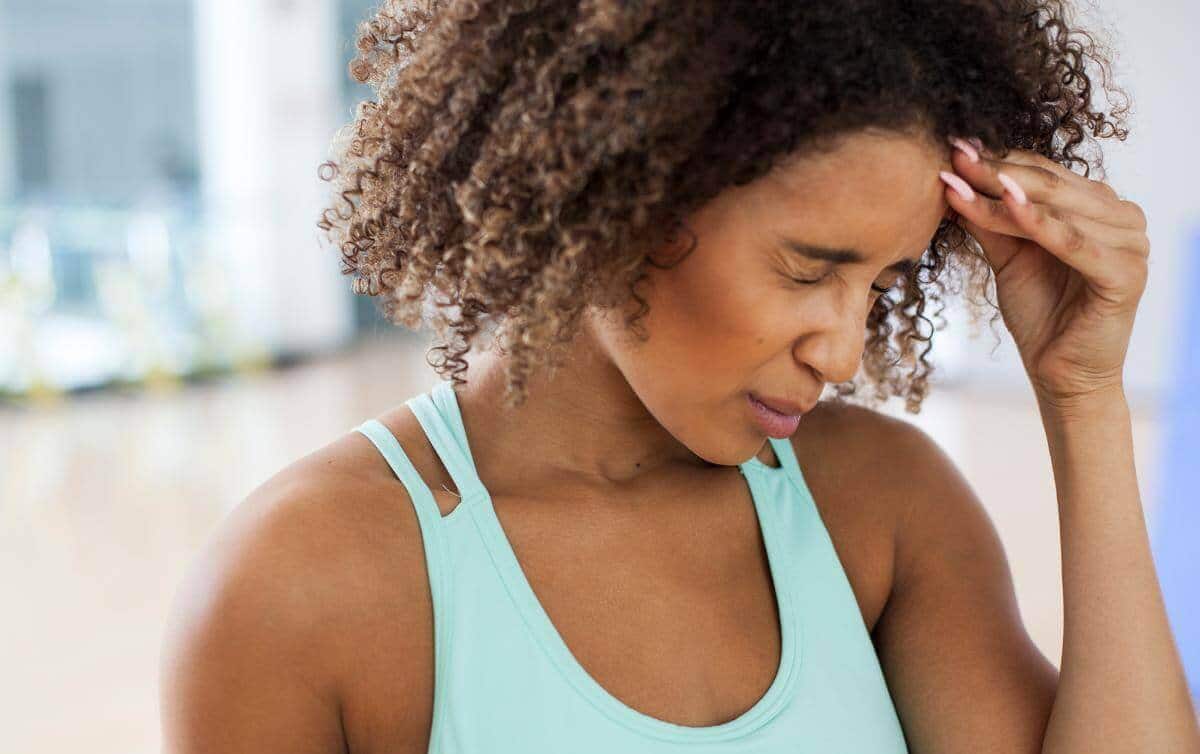 The surprising symptoms of migraine headaches you need to know and 3 effective ways to find relief: